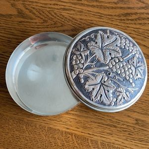 Silver Grapes Vanity Trinket/Candy Box